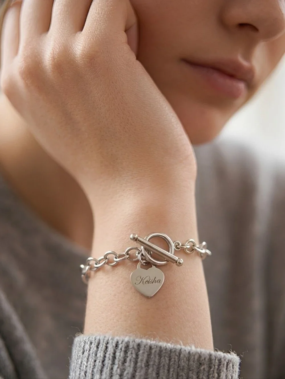 Personalized Heart Pendant Bracelet With A Toggle Clasp